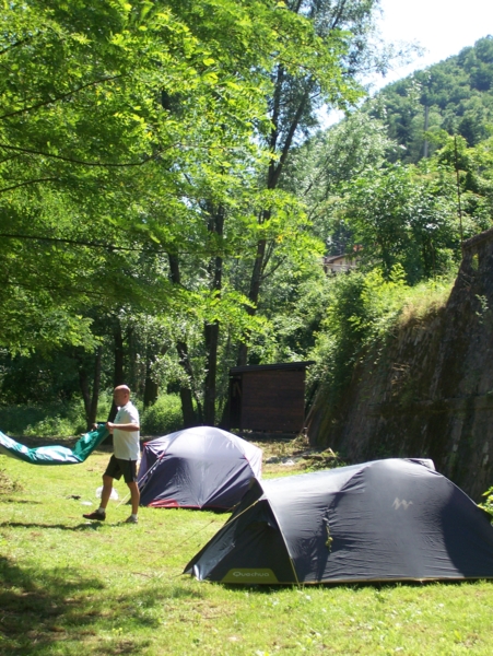  Image name: Parco06.jpg 
 width: 451 pixel 
 height: 600 pixel 
 Size: 323967 bytes 
 Click to enlarge 